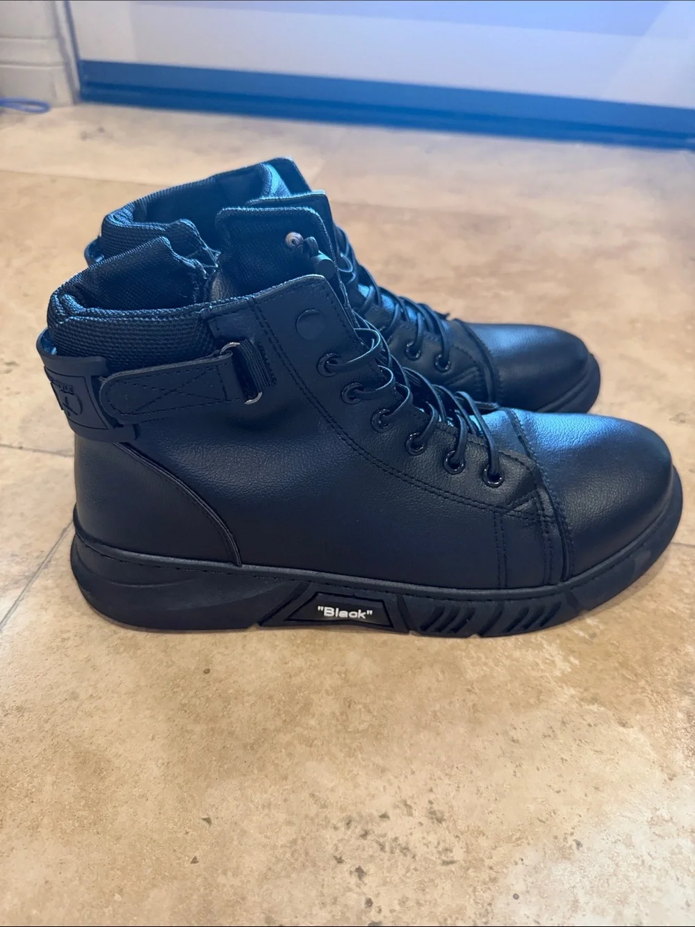 Men's Black Lace-Up Combat Boots